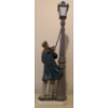 Image 5 : LLADRO Porcelain 'Lamplighter' Figurine - 18.5T 