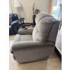 Image 2 : LazBoy Massage Chair Heated Recliner 31W x 38D x 43H