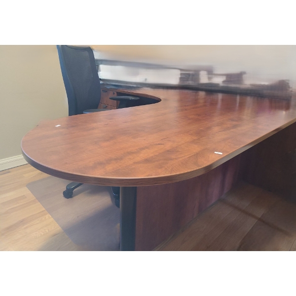 Desk (L Shape) w/ File Cabinet 77 W, 70 D, 29 T and Chair w/ Casters 28 W, 26 D, 43 T 