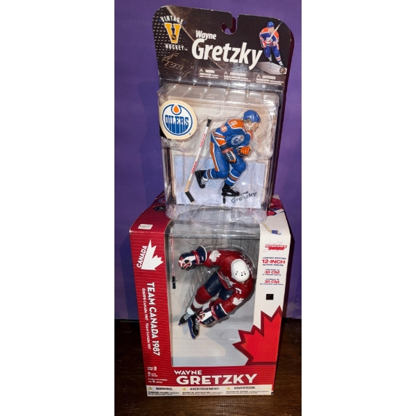 Two Collectible NHL Hockey Wayne Gretzky Figurines  Oilers & Team Canada 12" Figurines