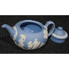 Image 2 : 1953 Wedgwood Pale Blue Jasperware Set 