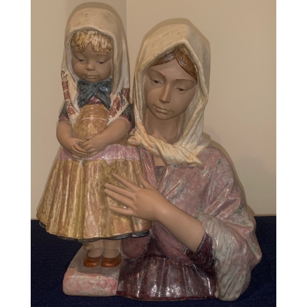 LLADRO Limited Edition Retired 'My Baby Lladro' Signed By: Suana Devis No. 133 - 12W, 6D, 14T