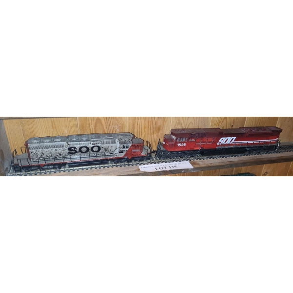 Model Diecast Locomotives SOO 6613 &1526
