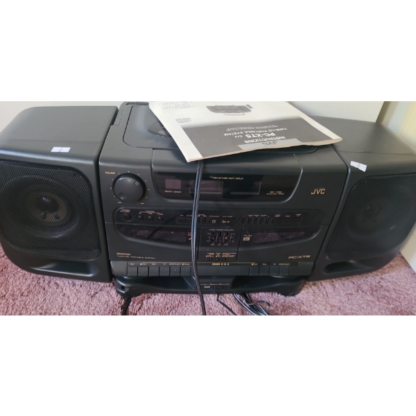 JVC Twin- CD Portable System Model PC-XT5 