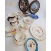 Image 5 : Decorative Plates, Teacups, and Saucers With Floral and Figurative Motifs
