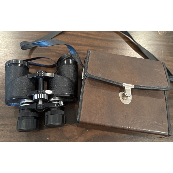 8-16x40mm Zoom Bushnell Banner  Binoculars 