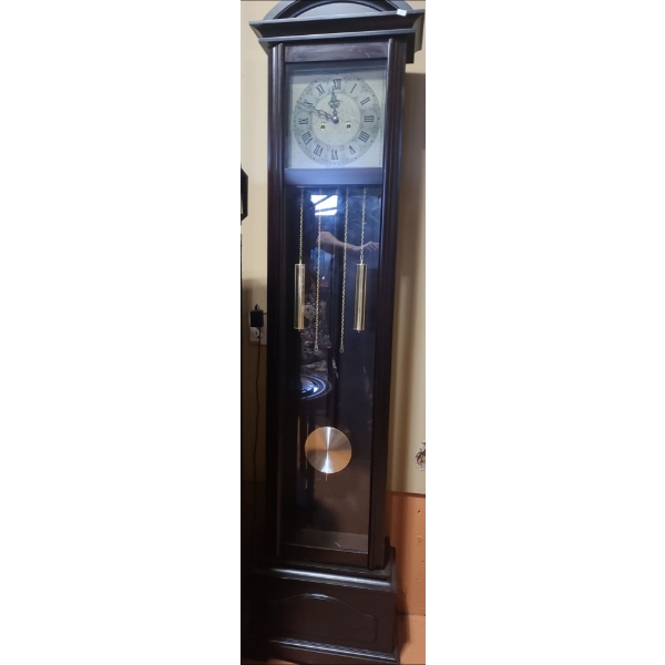 Galleria Floor Clock in Beautiful Cabinet 76 T, 14 W, 8 D
