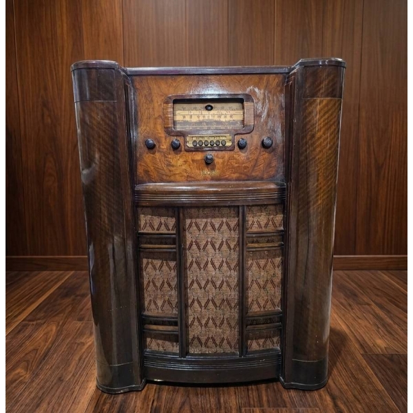 Vintage Phonola Console Radio with Wooden Cabinet and Art Deco Design
