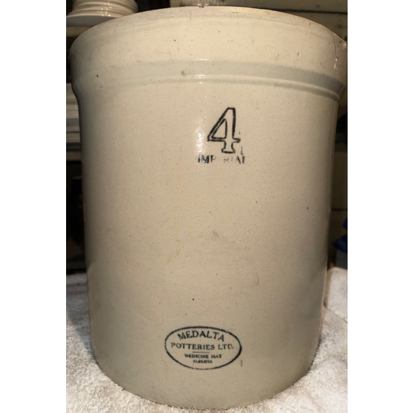 4 Imperial Gallon Stoneware Crock By Medalta Potteries in Medicine Hat, Alta