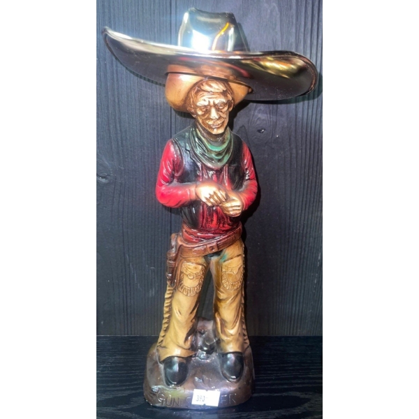 Cowboy Figurine w/ Chrome Hat 12T