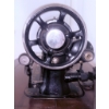 Image 4 : Seamstress Grand Sewing Machine in Wood Cabinet with Pedal and Manual
