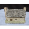 Image 3 : Hand Carving 'Miners Cottage' By David Winter 