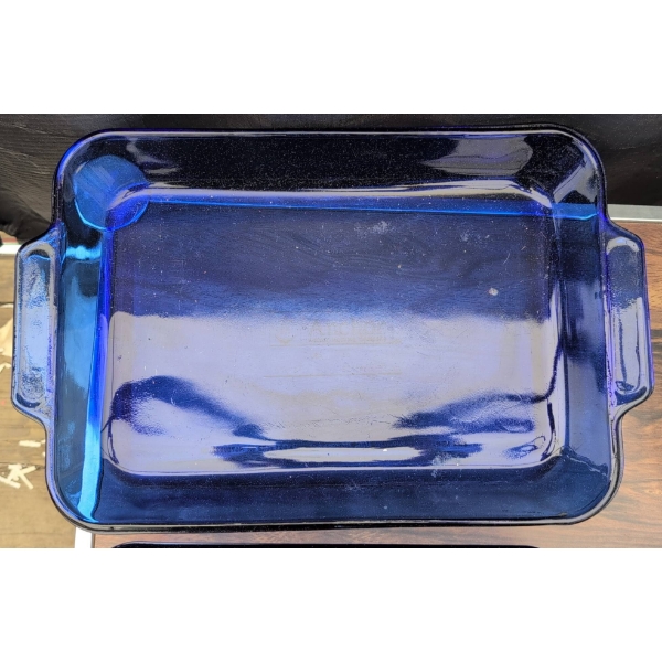 KitchenAid Mixer and Glass Bakeware Set
