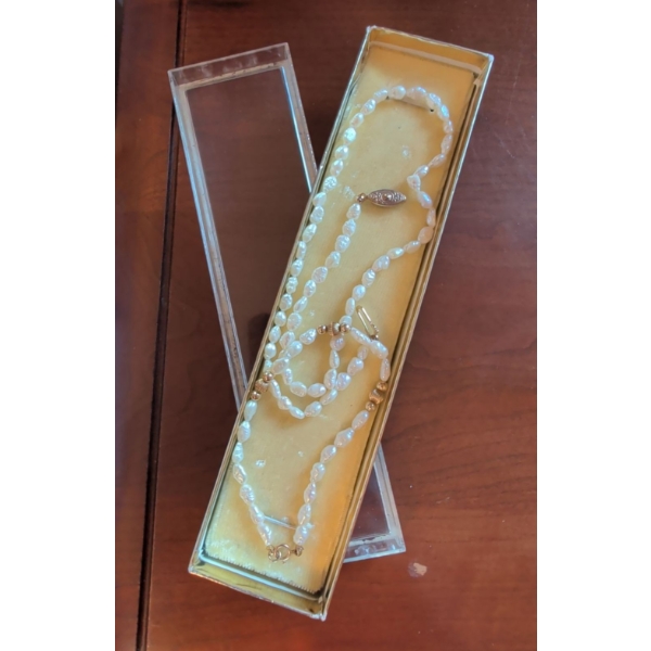 Fresh Water Pearl Choker/Necklace and Bracelet