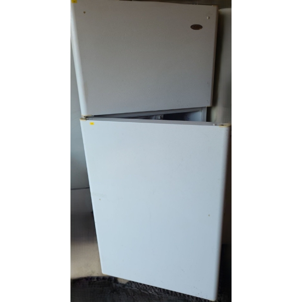 Haier Model HTF18GAAWW Fridge 30 W, 31 D, 66 T 