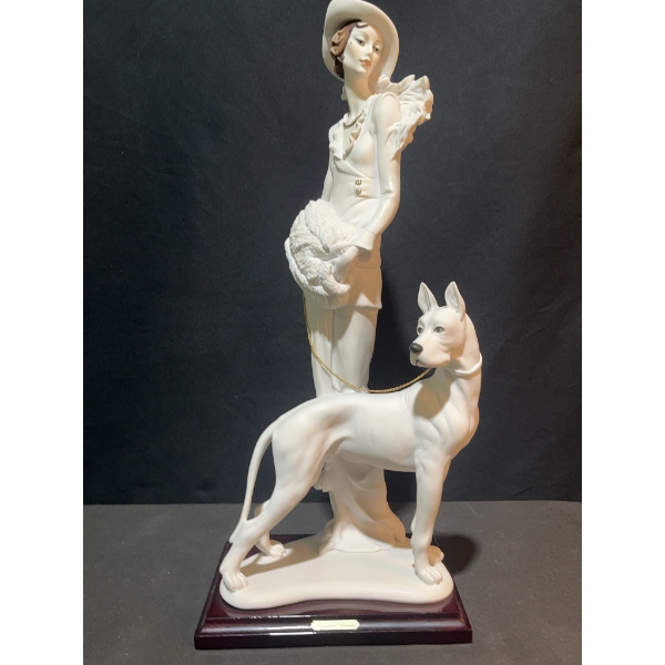 Giuseppe Armani Florence 1987 Lady with Dog Porcelain Figurine