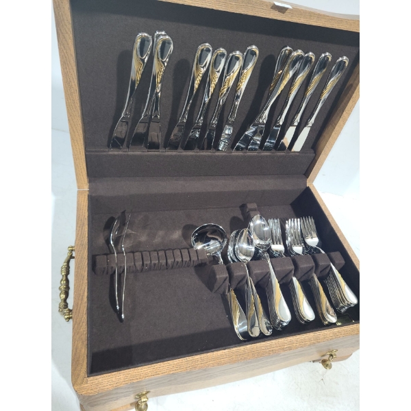 Imperial Korea Stainless Steel 2 Tone Cutlery and Storage Box 17 W, 11.5 D, 6.5 T 