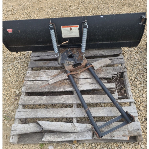 Pallet w/ Plow for Quad 60 W, 39 D, 18 T