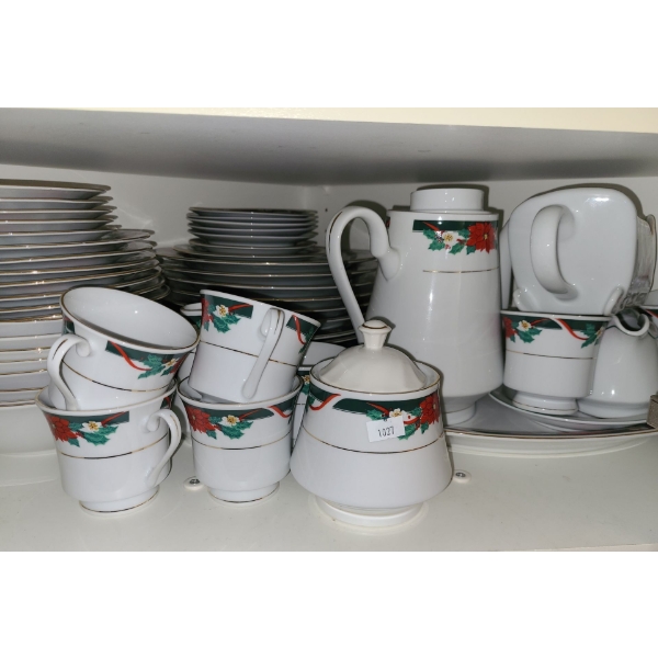 Tienshan Poinsettia Holiday Dishes Includes: Plates, Bowls, Cups, Teapot, Gravy Boat, Platter