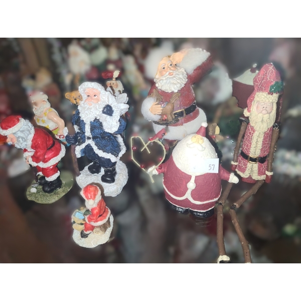 Collection of Santas, w/ Toys 6 T