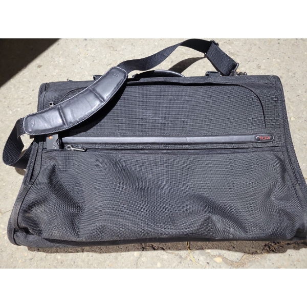 Luxury Executive Luggage - TUMI Laptop Carrier In New Condition 