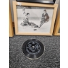 Image 2 : Framed Sports Memorabilia Featuring Hockey-related Moments