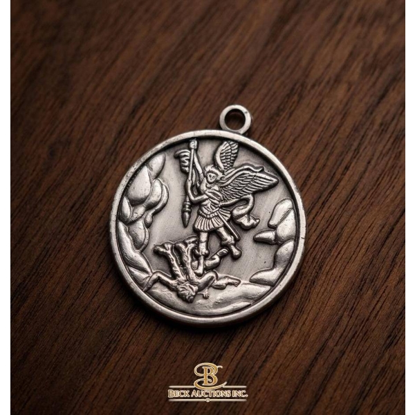 Double-Sided Silver Pendant Featuring Archangel Michael and Paratrooper Scenes