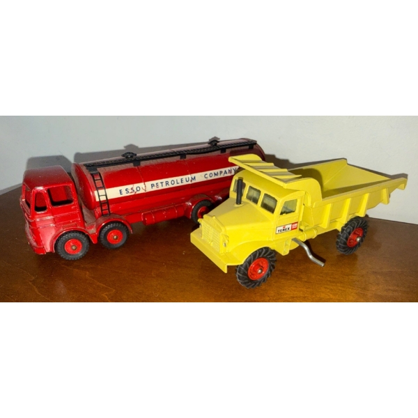 Dinky Toys 943 Leyland Octopus Esso Tanker & Yellow Terex Dump Truck 14"Long