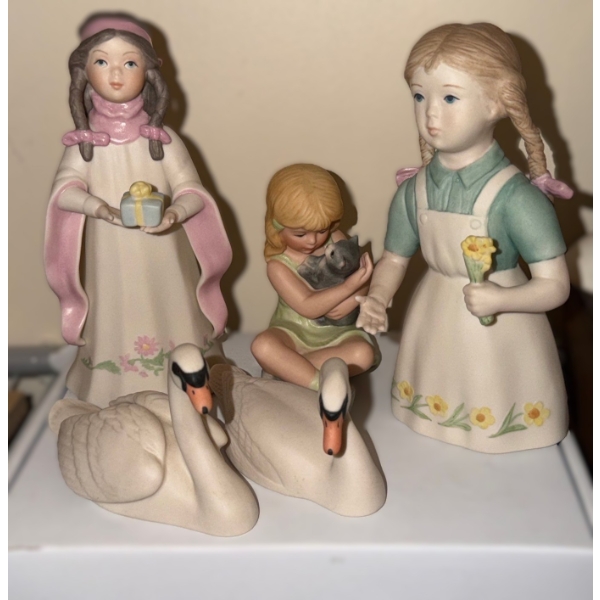 Laszlo Ispanky and Goebel: Swans 2.5 and 3.5 T, Holding Gift 8 T, Holding Flowers 7.5 T, w/Cat 4.5 T