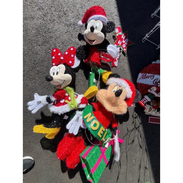 Mickey Mouse set Christmas decorations
