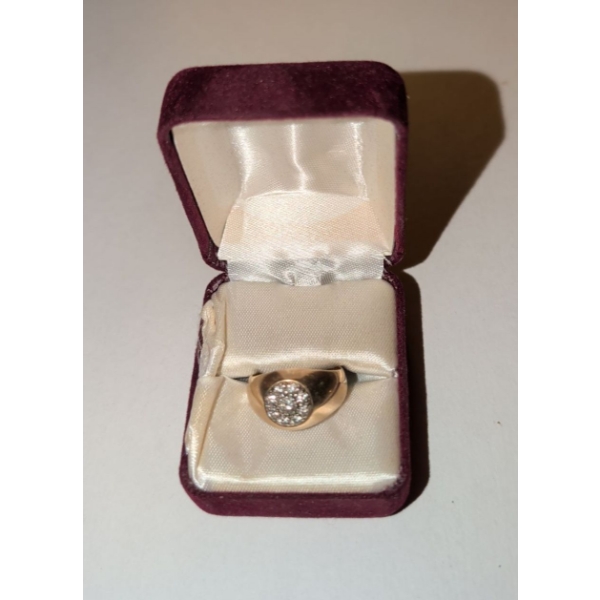 Tests Like 10K Yellow Gold Cluster Signet Ring  5.86g (Stamp Is Illegible)