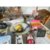 Image 3 : Assortment of Kitchen Gadgets, Bowls, Timers, Grinders and more.