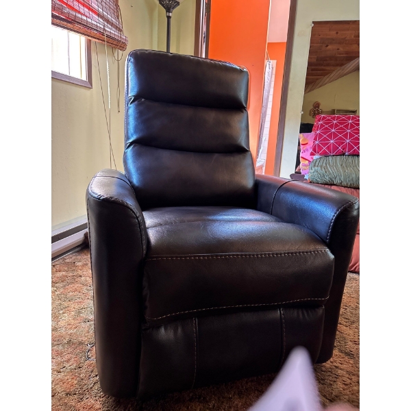 Cindy Crawford Home Electric Powered Brown Leather Recliner With Reading Lamp 