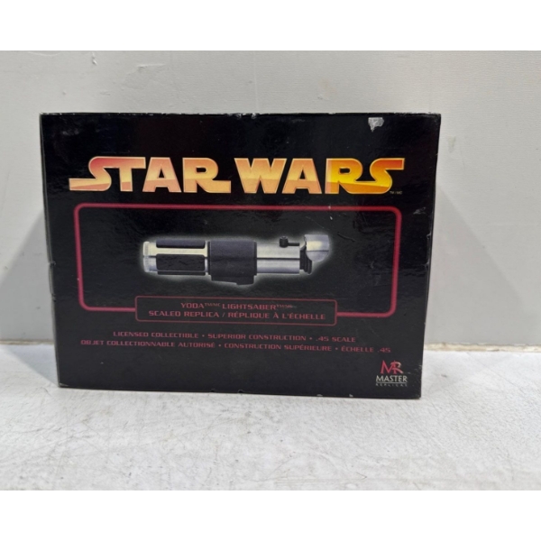 Star Wars - Yoda Lightsaber Scaled Replica