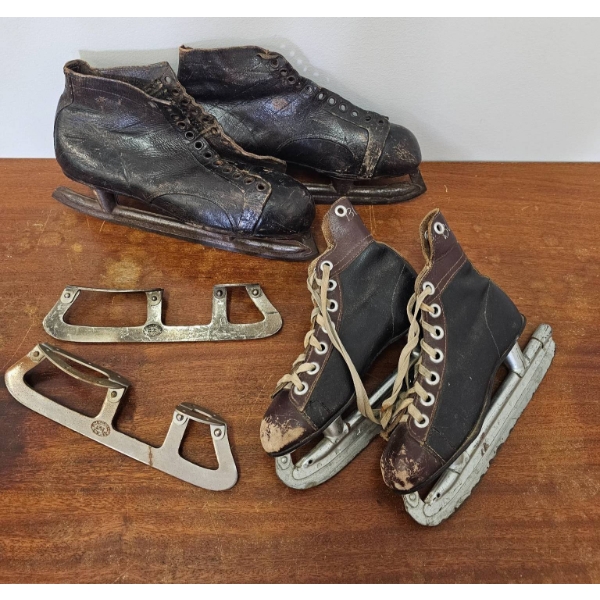 Antique Leather Ice Skates With Metal Blades