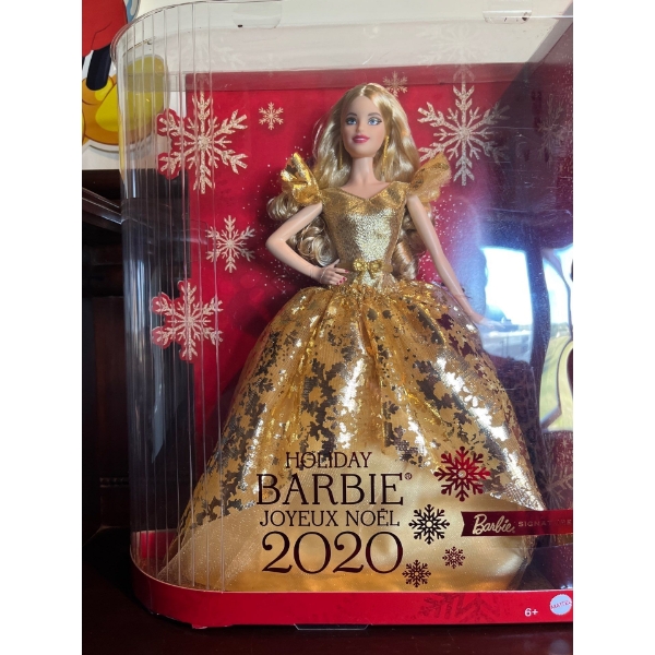 2020 Barbie signature edition holiday Barbie