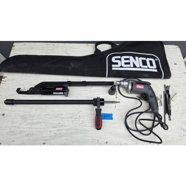 SENCO SC41 Auto-Feed Screw System with Attachments and Case