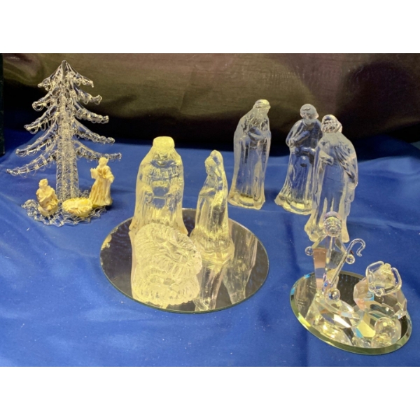 Hand Blown Religious Holiday Scenario w/ Crystal Nativity