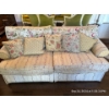 Image 1 : Enormous Over Stuffed Allen White Floral Couch 87Wx45Dx34T