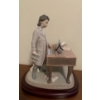 Image 5 : LLADRO Porcelain 'Young Beethoven'  Figure w/ Wooden Base (Slight Chip) - 7W, 10T 