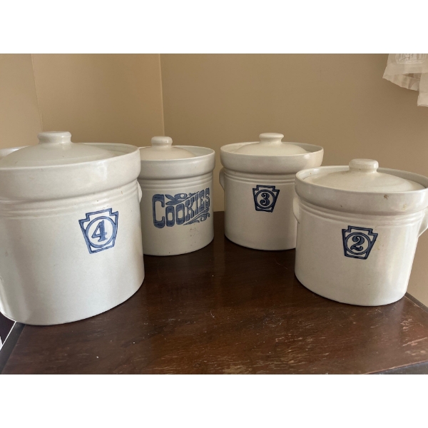 Pfaltzgraff Yorktowne Keystone #2 #3 # #4 & Cookie Canister all with Lid. Made in Pennsylvania USA.