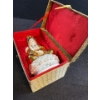 Image 5 : Guanyin Gilt Porcelain Boxed Figure 8T