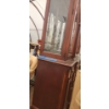 Image 15 : Buffet & Hutch Set With Collector Plates, Mirrored Curio, and Lighting