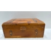 Image 1 : Wooden Box with some knick knacks