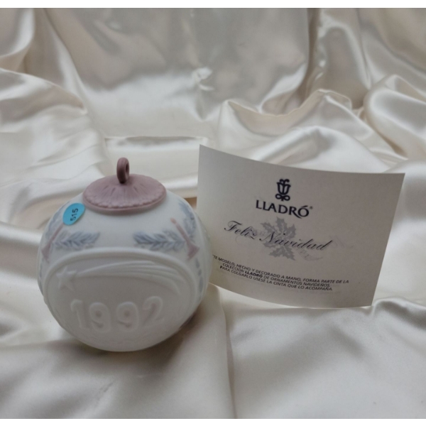LLADRO Porcelain - 1992 Christmas Ball 3.5T