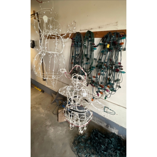 Christmas Yard Decor  Light Up Santa & Snowman w/ Vintage Strings Of Holiday Lights