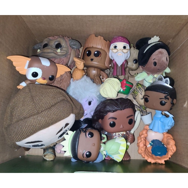 Assorted Vinyl Collectibles (Not in Boxes)