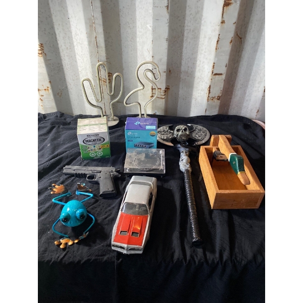 Random Assortment of Epic and Cool Treasures