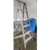 Image 2 : 6 Foot Aluminum A Frame Ladder 