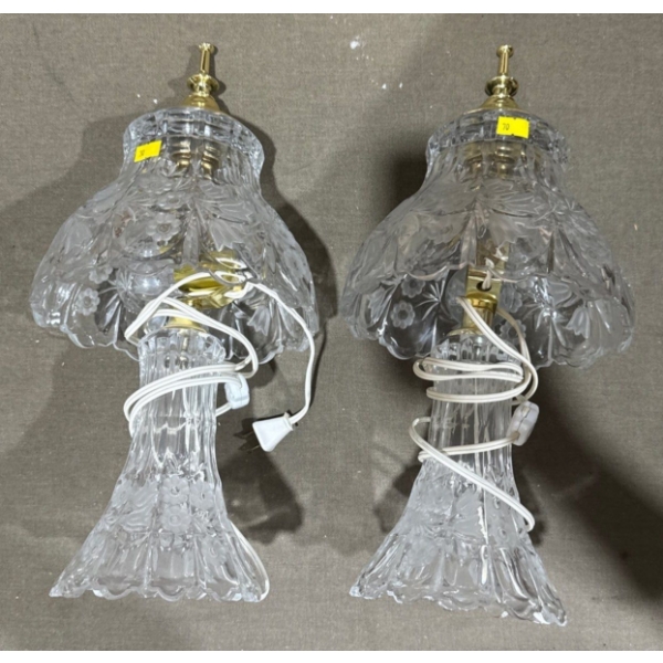 Set of 2 Crystal Lamps - 17T